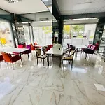 Aparthotel Yildirim *